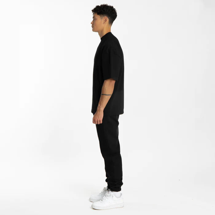 POCKET T-SHIRT - BLACK